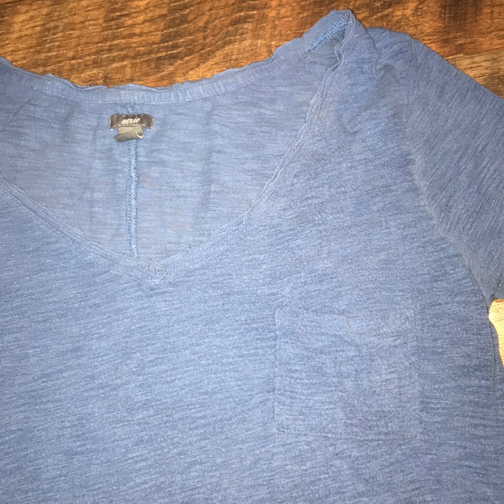 Aerie tee